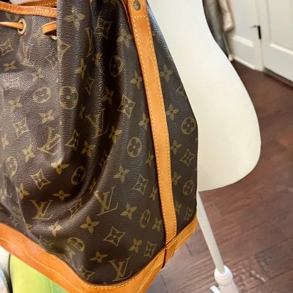 “SOLD*Louis Vuitton Monogram Bucket Bag vintage - Picture 6 of 16